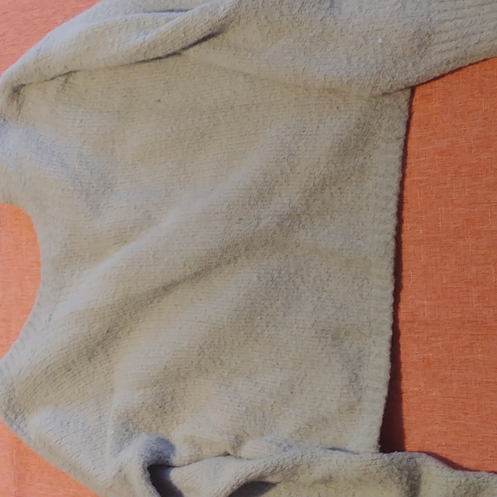 Hollister xs Sweater